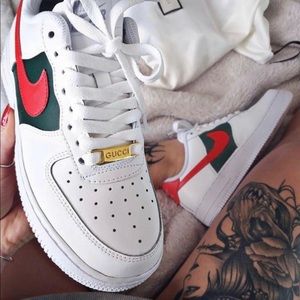 Meet your Posher, Celeste